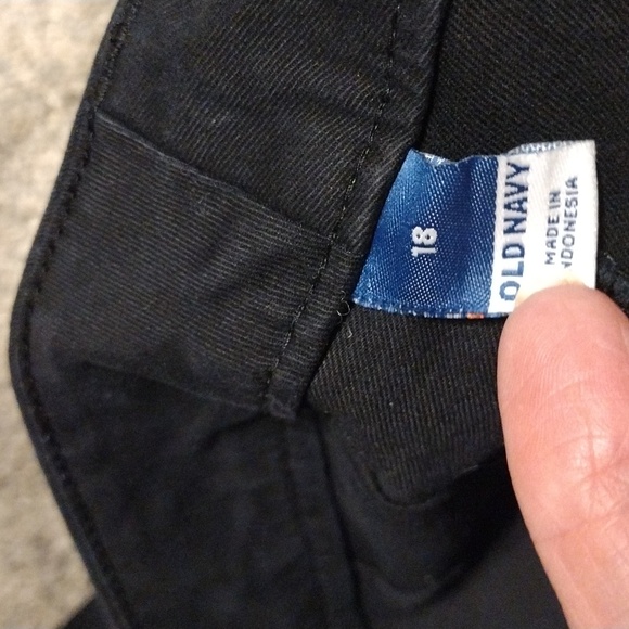 BOGO Old Navy black size 18 pants/jeans style front zipper - Picture 2 of 5